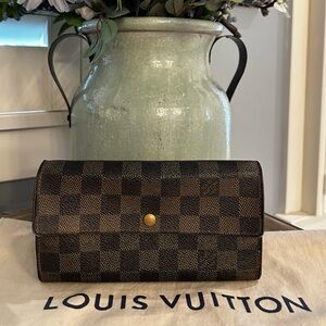 Louis Vuitton Damier Ebene Sarah Long Bifold Wallet